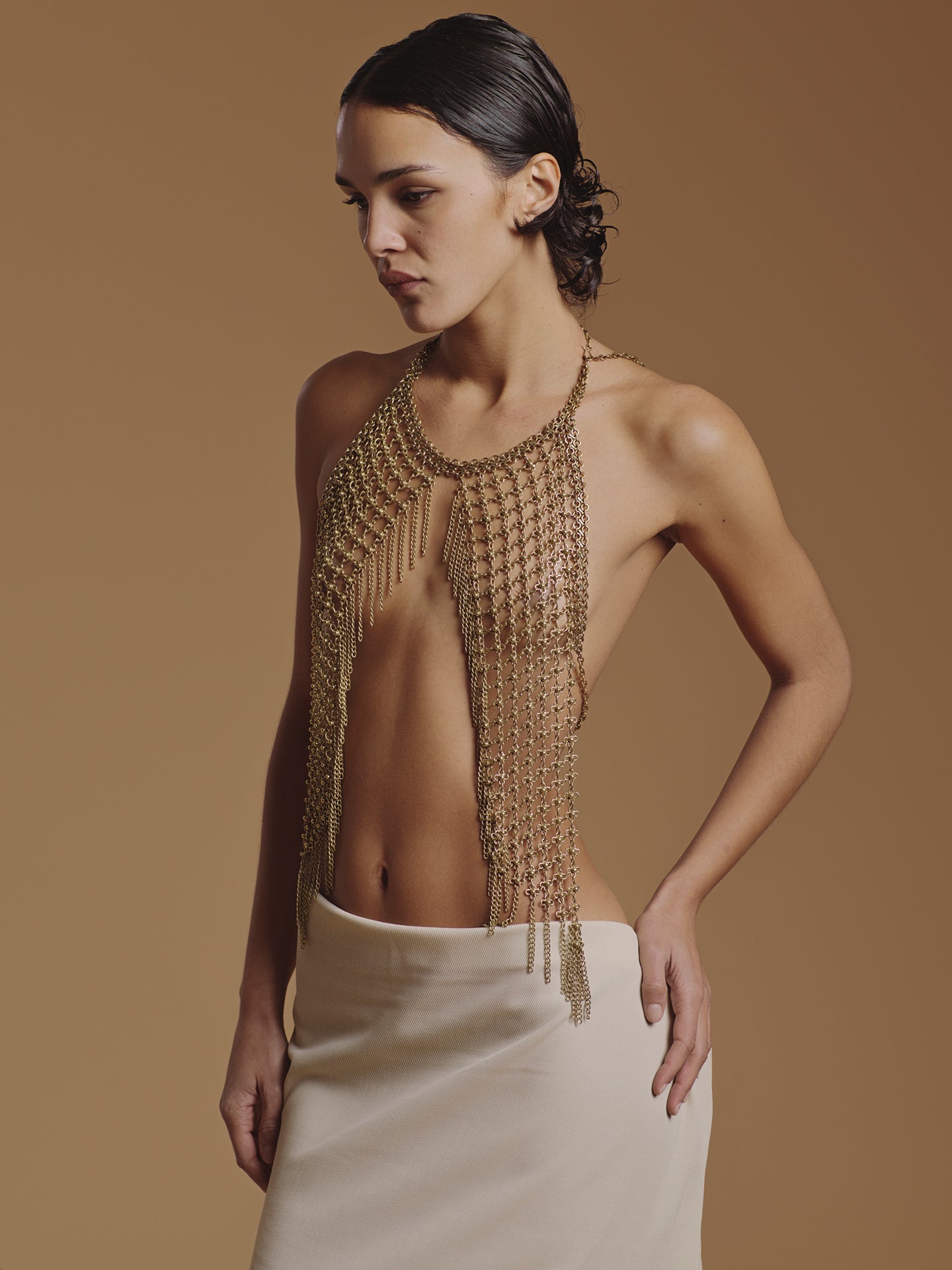 Lovisa#Color_Bronze